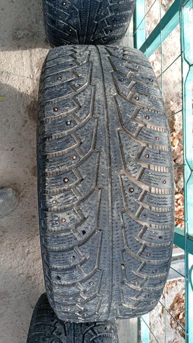 Шины зимние шипы