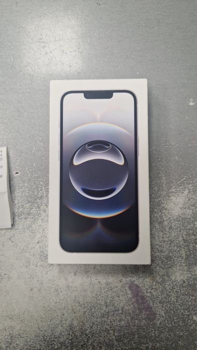 Нов iphone 16e 128 gb