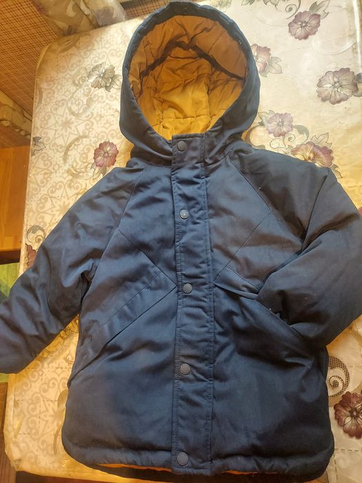 Куртка зимняя лёгкая на 3-4 года
