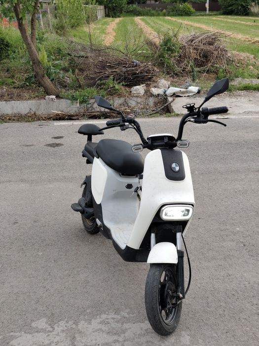 Vând scuter electric