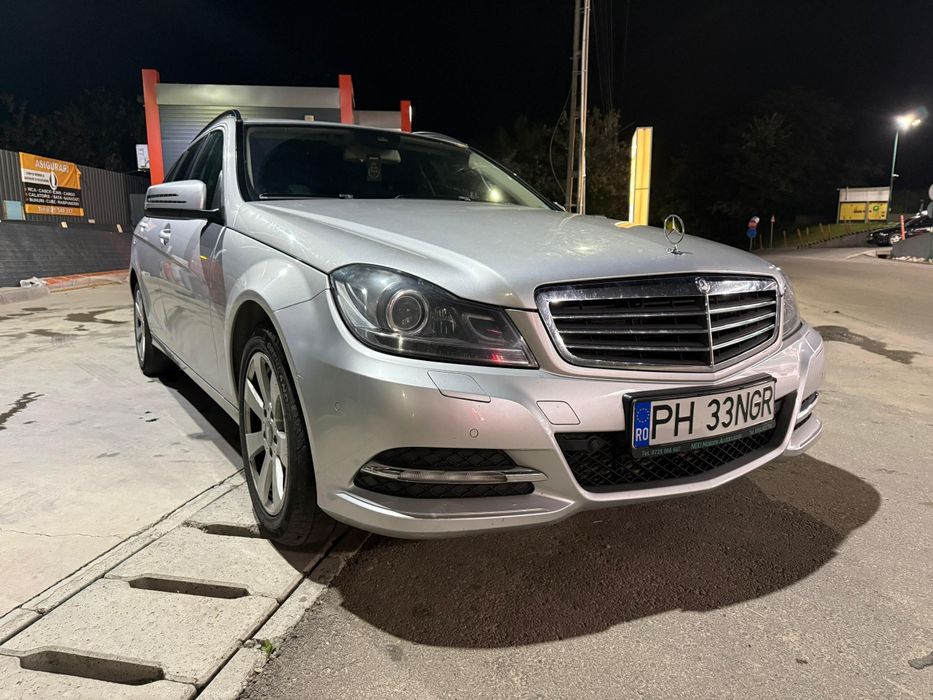 Vând mercedes c class
