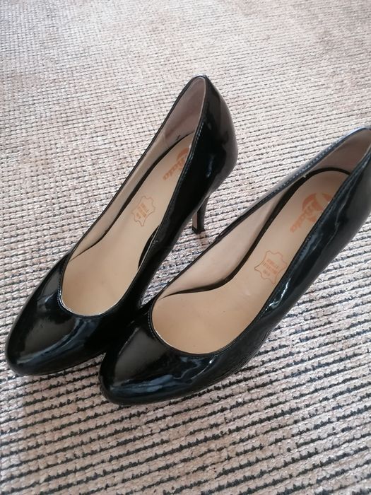 Pantofi cu toc 35