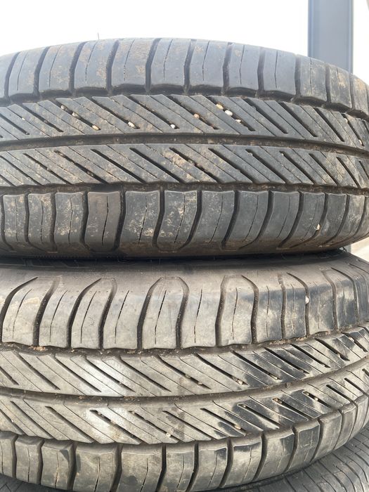 Гуми с джанти за ивеко 5х118 15 цола