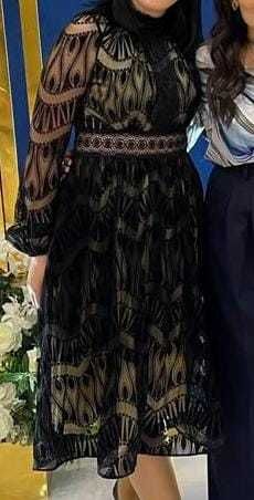 продам красивое платье