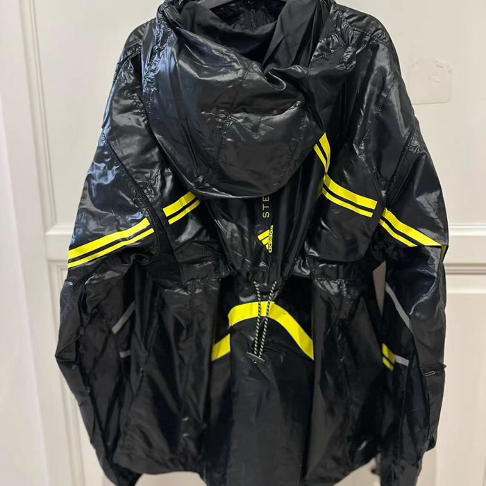 Продам ветровку Adidas&Stella Mccartney