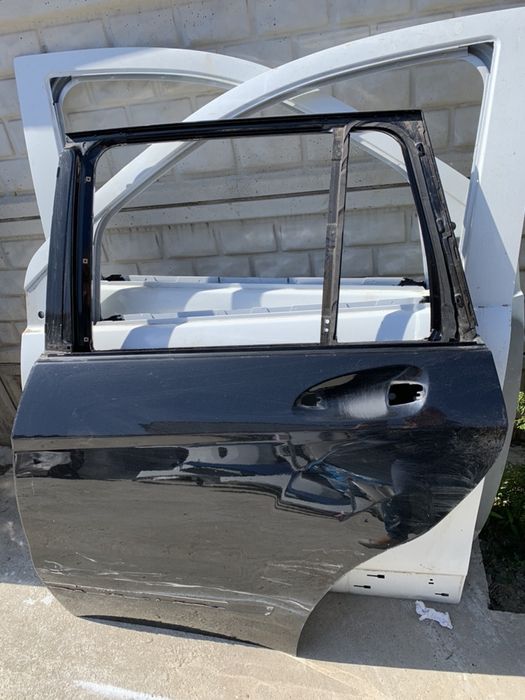 Usa Mercedes glk stanga spate