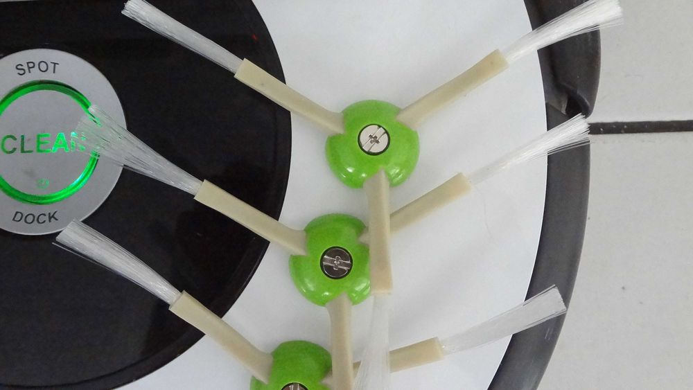 Части и аксесоари за робот прахосмукачка IRobot  серия "E" и  "I"