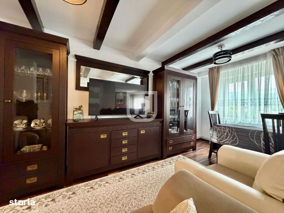 Triplex LUX în centrul Frasin – complet mobilat