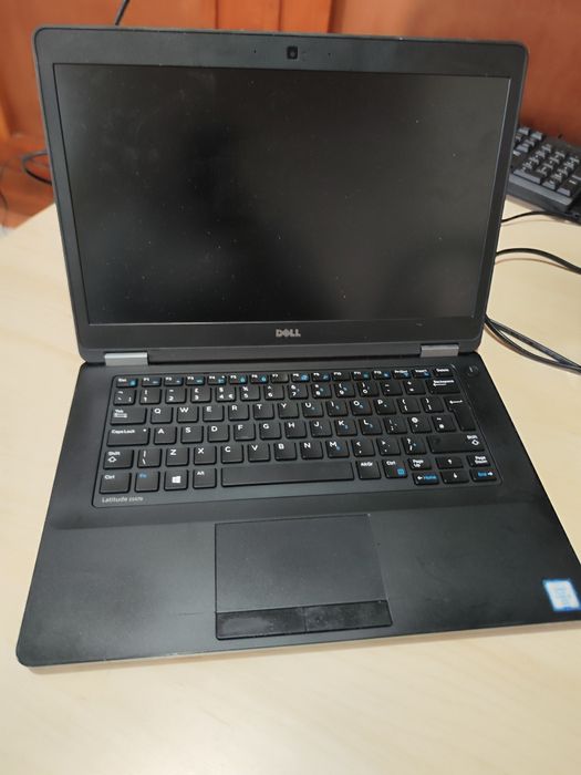 Лаптопи за части