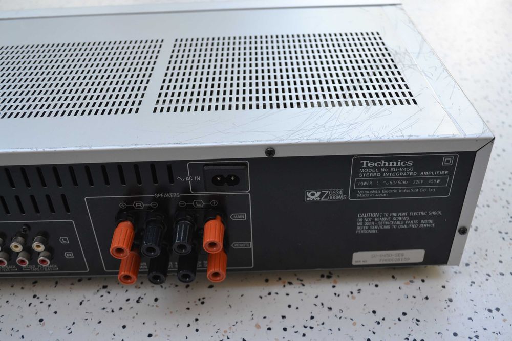 Amplificator Technics SU V 450