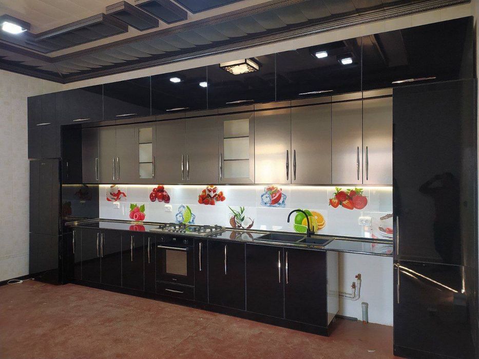 Мебель на заказ Кухонный гарнитур и бистро