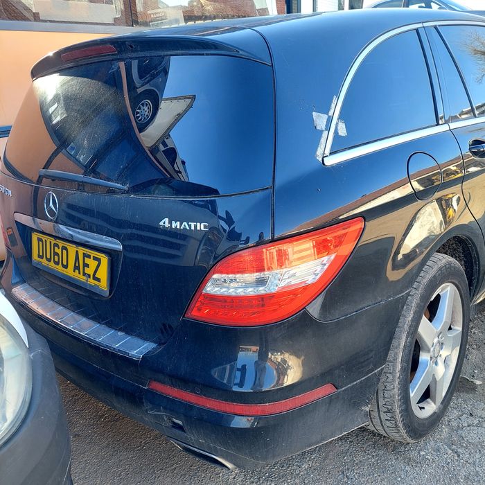 W251 На части Мерцедес Ер класа Mercedes R class facelift