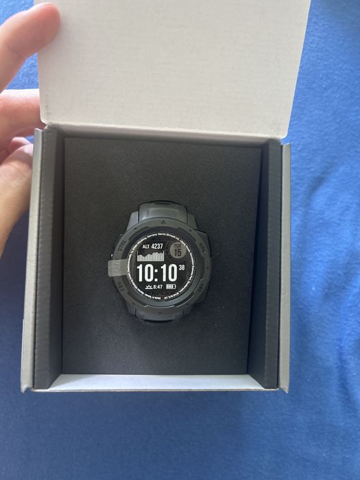 Garmin instinct