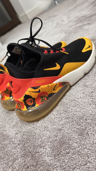 Adidasi Nike Air Max 270