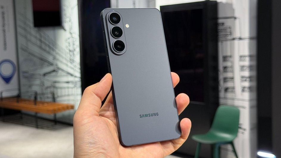 Samsung s26 256 GB в идеальном состоянии с гарантией