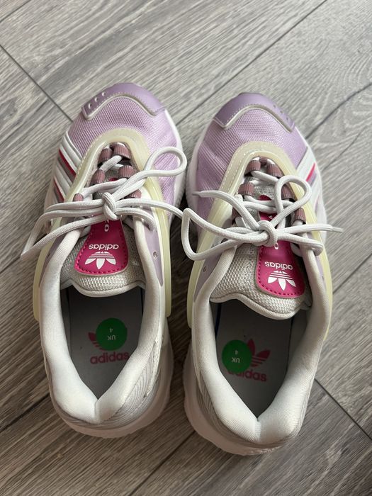 Adidas oztral маратонки