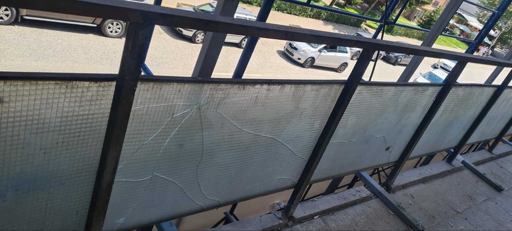 Метални парапети от дебелостенни профили