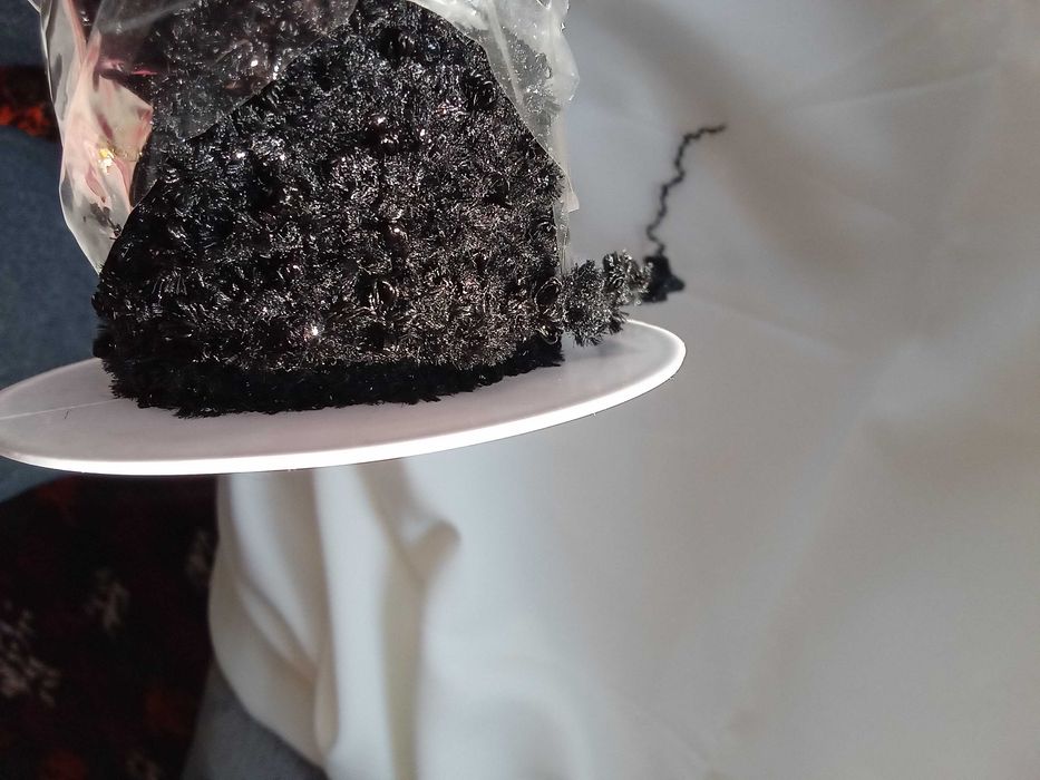 Украса за дрехи  черна