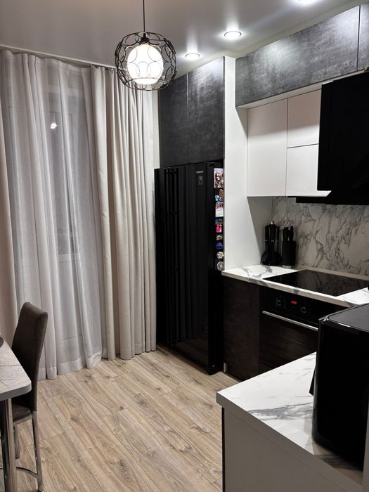 Продам квартиру ( полностью мебелированная).