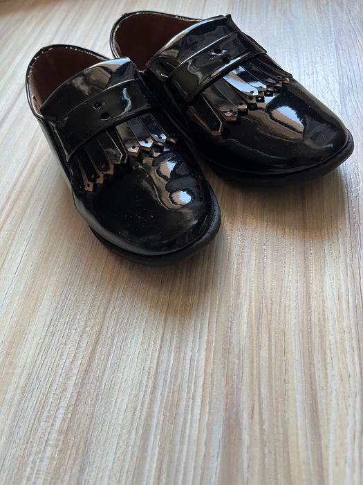 Обувки  детски , лак