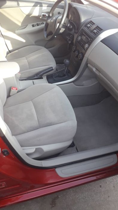 Продам  toyota corolla 2012