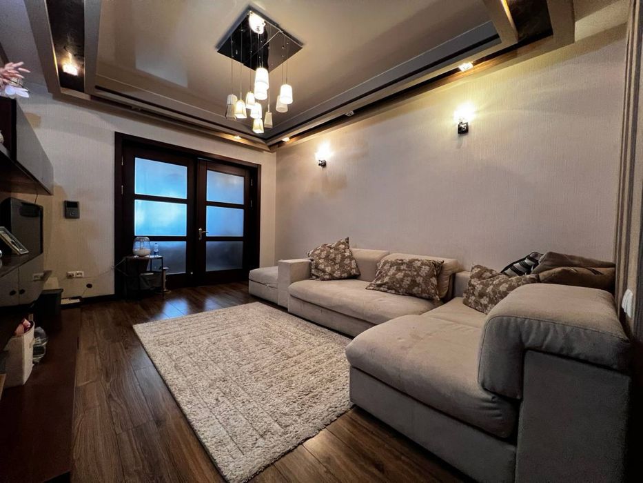 Квартира вторичка 3 комнатная Яккасарайский