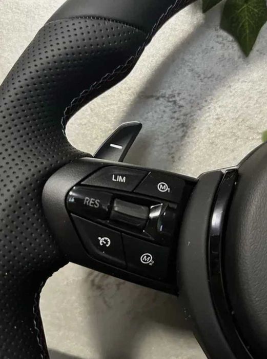 Volan BMW M pentru generatia F (F10/F30/F01/F32/F12/F13/F34/F36 ETC)