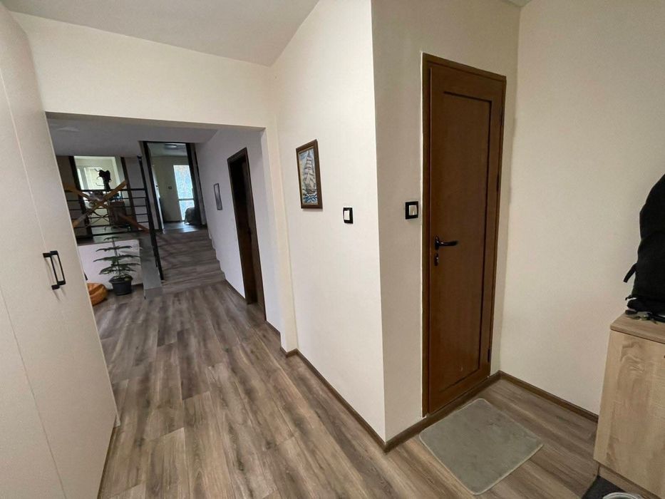 Дава се под наем Тристаен апартамент в София, Младост 2 - 100 кв.м за 727.77 € - Снимка #9