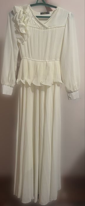 платья женская ,48 размер