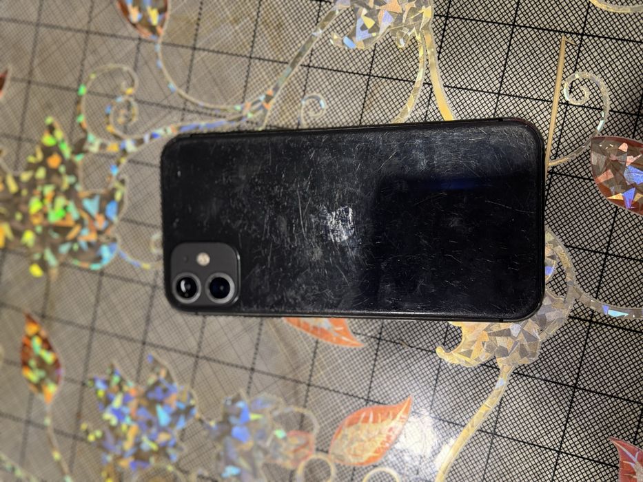 Продам Iphone 11 64Гб