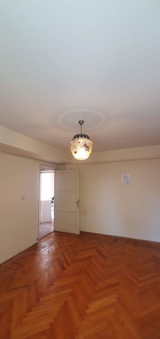 Vand apartament