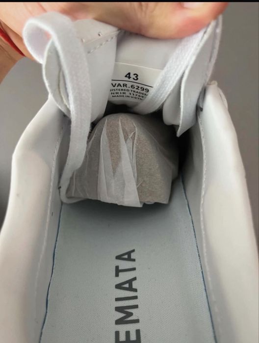 Premiata quinn var 6299 noua fara cutie 43
