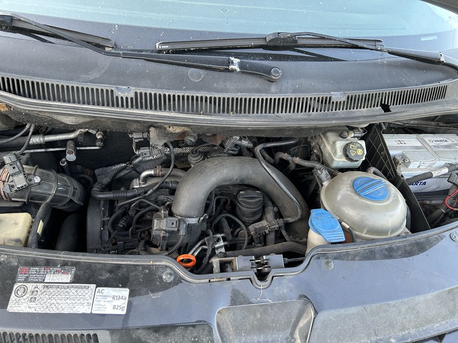 VW Caravelle 2,0 TDI Extra Lung 9 Locuri 2012Variante