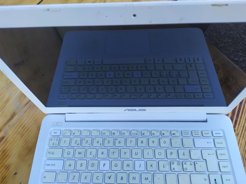 Лаптоп Asus/лаптоп
