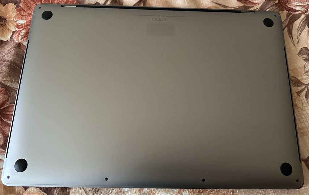 Macbook Pro 16 A2141