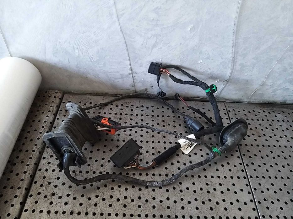 Cablaj instalatie electrica usa dreapta spate vw golf 5 plus 5m0971694n