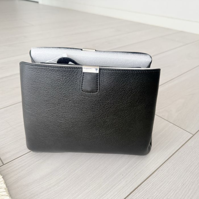 продажа кожаных сумок