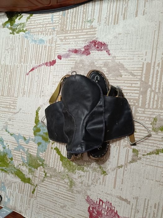 Седло кавалерийское