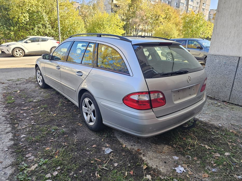 MERCEDES BENZ E CLASS 200 T Kompressor 200