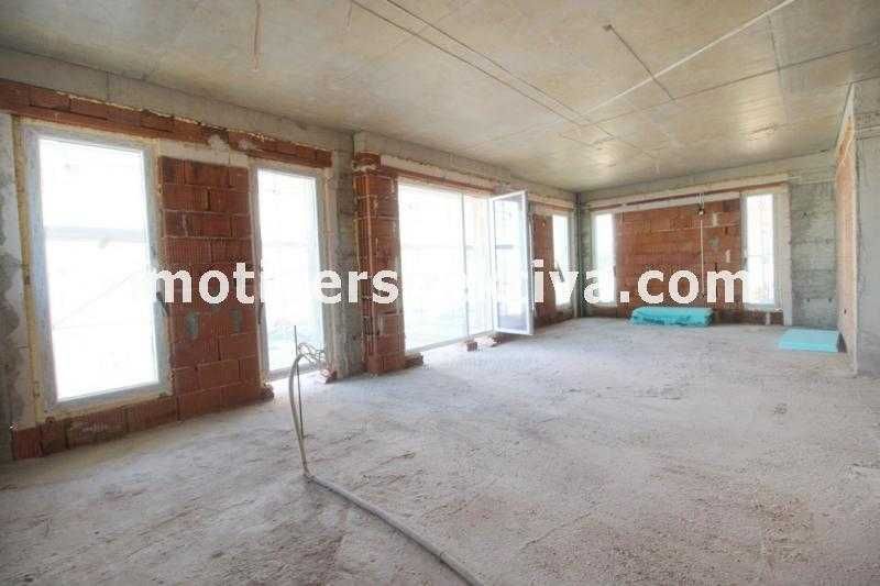 Продава се Къща в с. Марково, Област Пловдив - 186 кв.м за 1103 €/кв.м - Снимка #4