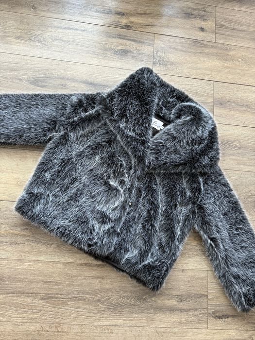 Дамско палто чисто ново