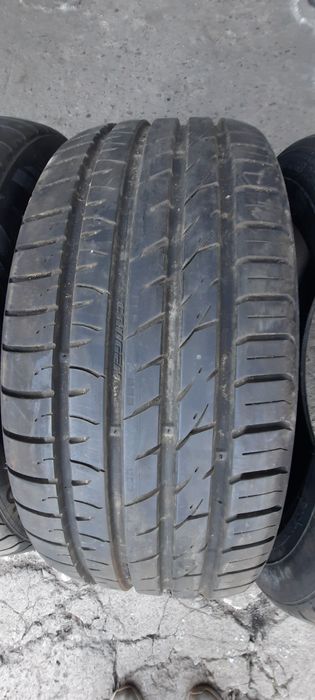 Летни гуми-19цола-235/45-1бр.-99лв.-като нови