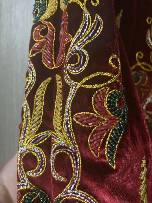 Продам национальный костюм