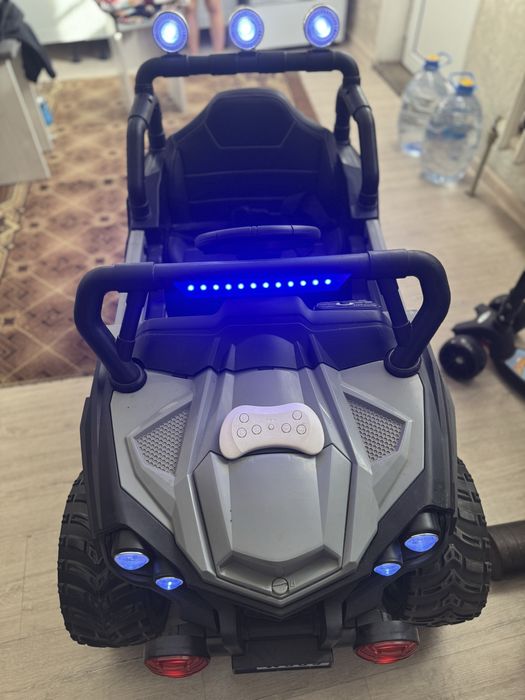 Детская машинка