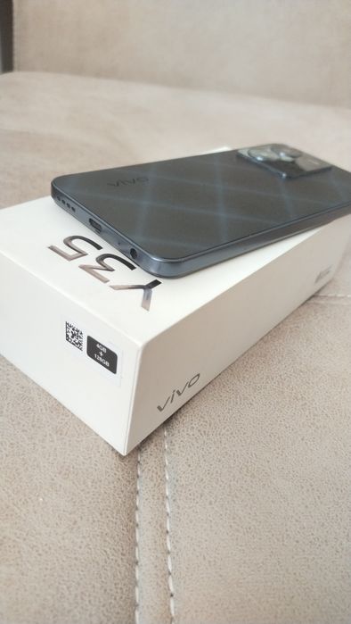 VIVO Y35 128GB как новый
