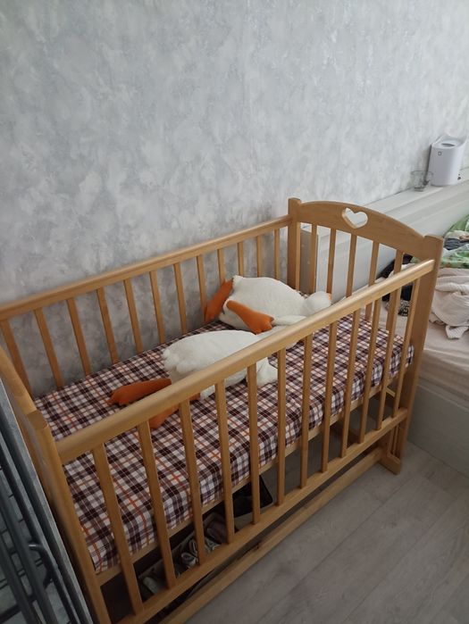 Кровать детская. Манеж