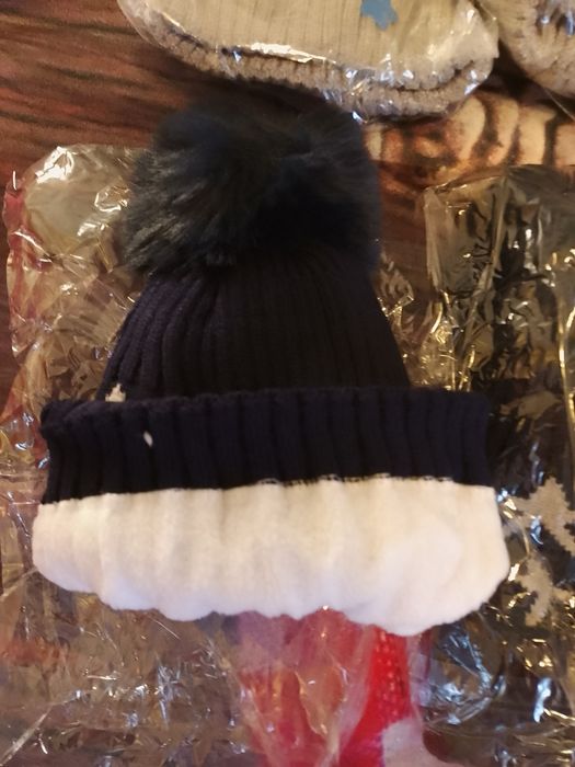 Fesuri/caciuli noi pt copii calitative , groase,matlasate