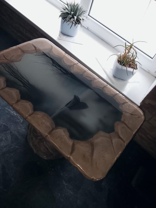 Продам журнальный столик