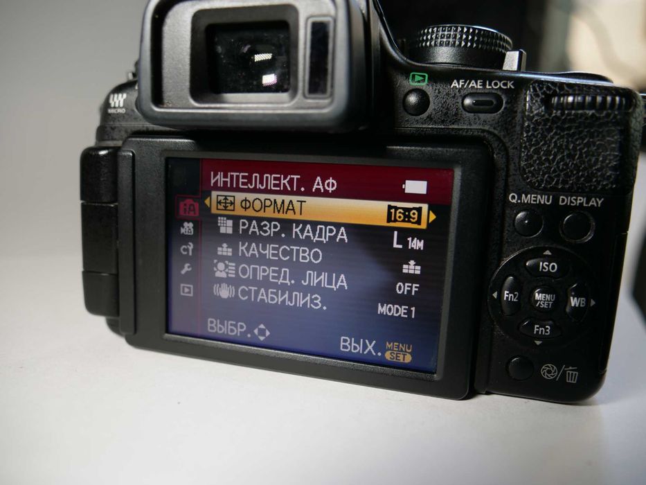 Panasonic Lumix GH2 — беззеркальная камера