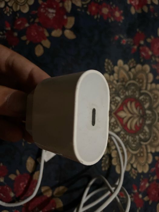 Iphone 25w orginal zaryadka